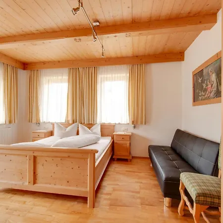 Lovely In Next To Forest Appartement Hainzenberg