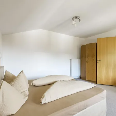 Διαμέρισμα Lovely In Next To Forest Hainzenberg